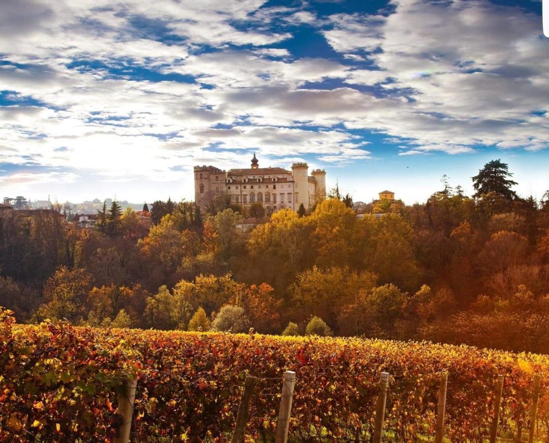 Апарт отель La Rocca Di Efisio Костильоле-д'Астри Экстерьер фото