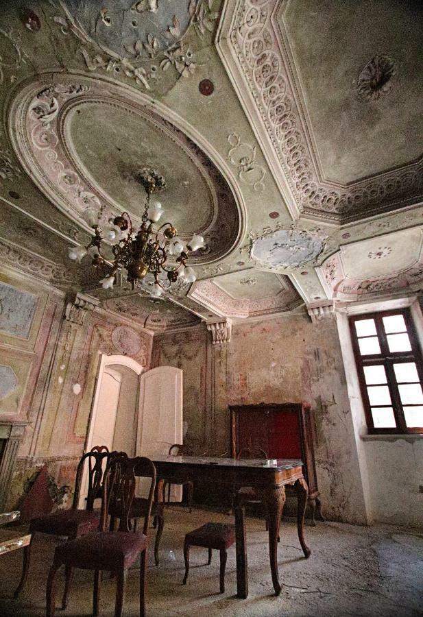 Апарт отель La Rocca Di Efisio Костильоле-д'Астри Экстерьер фото